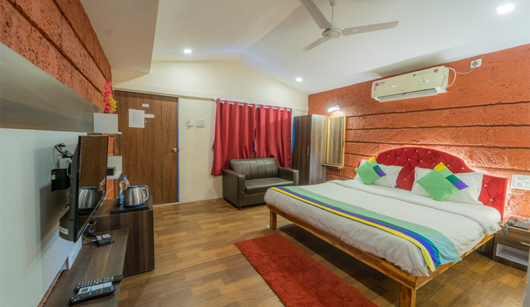 palande beach resort dapoli